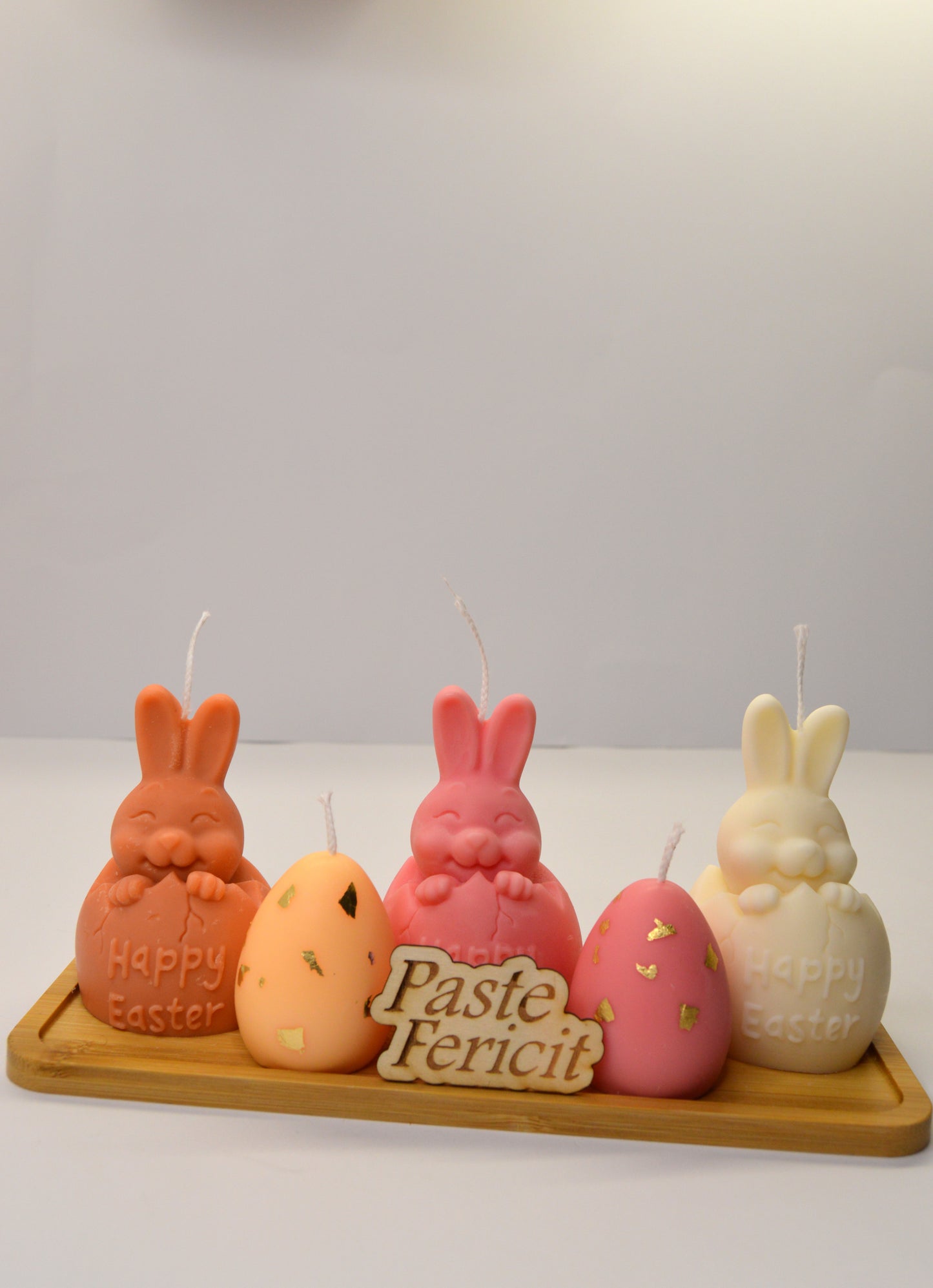 Bucurie Pastel – Set decorativ de Paște cu lumânări